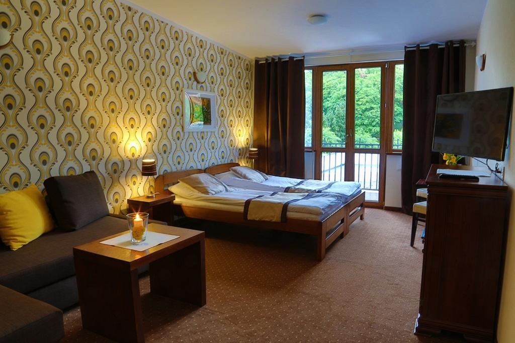 Pod Wzgorzem Bed & Breakfast Frombork Oda fotoğraf