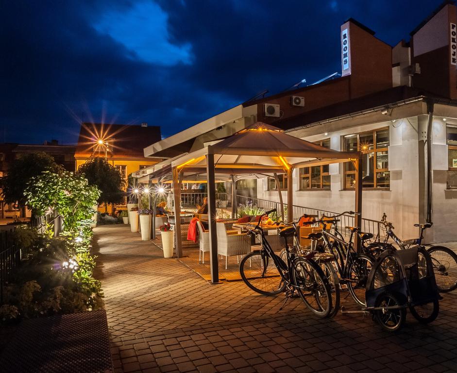 Pod Wzgorzem Bed & Breakfast Frombork Dış mekan fotoğraf