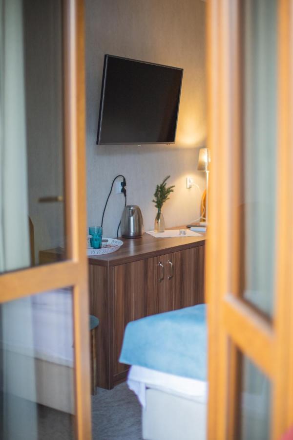 Pod Wzgorzem Bed & Breakfast Frombork Dış mekan fotoğraf